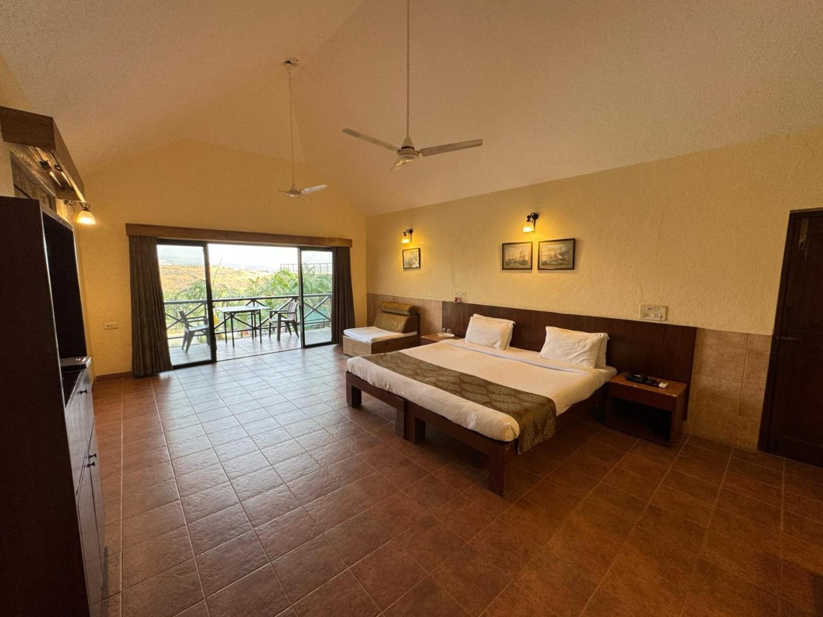 Upper Deck Resort - Stay And Relax At The Highest Peak Lonavala Dış mekan fotoğraf