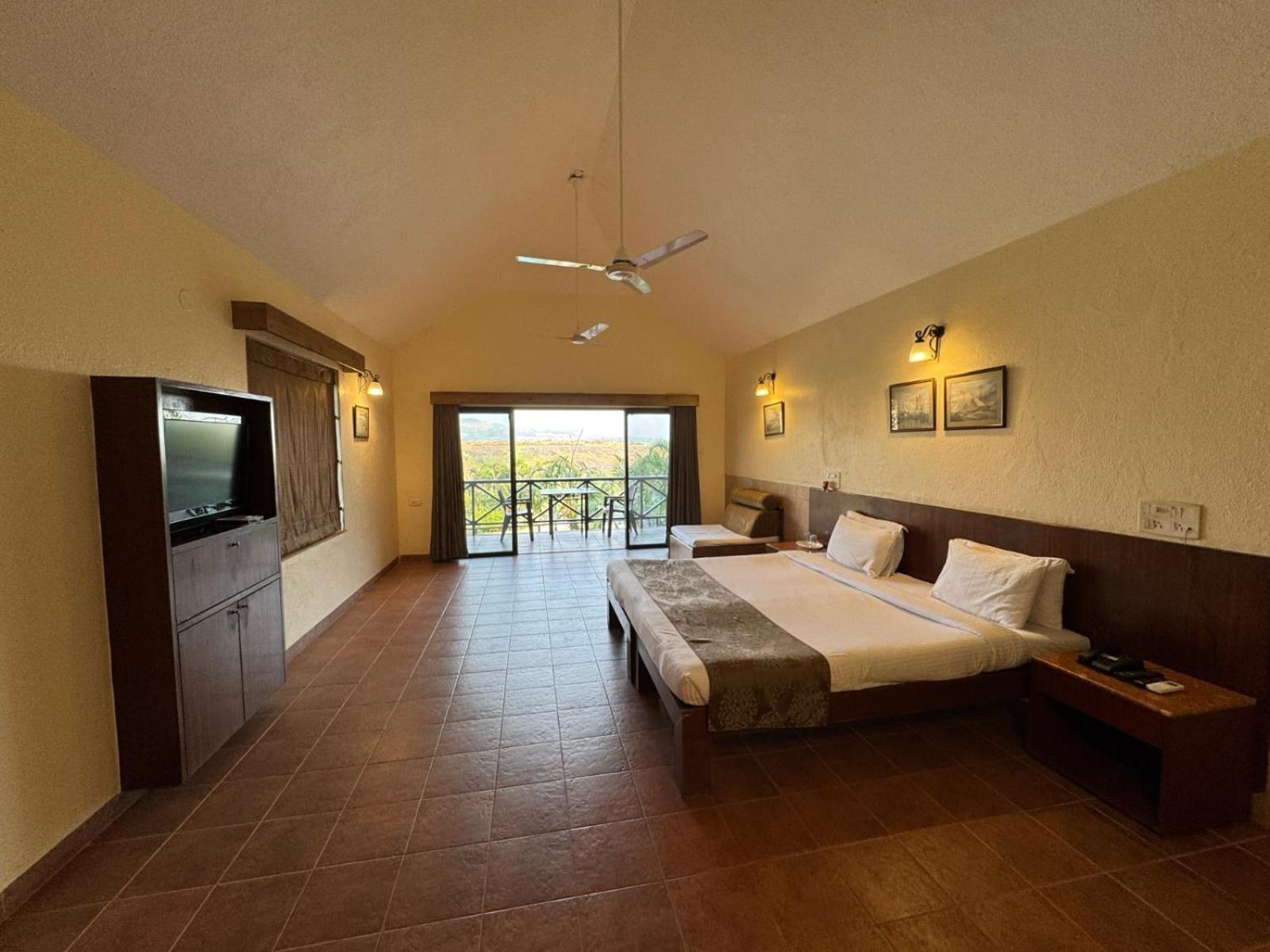Upper Deck Resort - Stay And Relax At The Highest Peak Lonavala Dış mekan fotoğraf