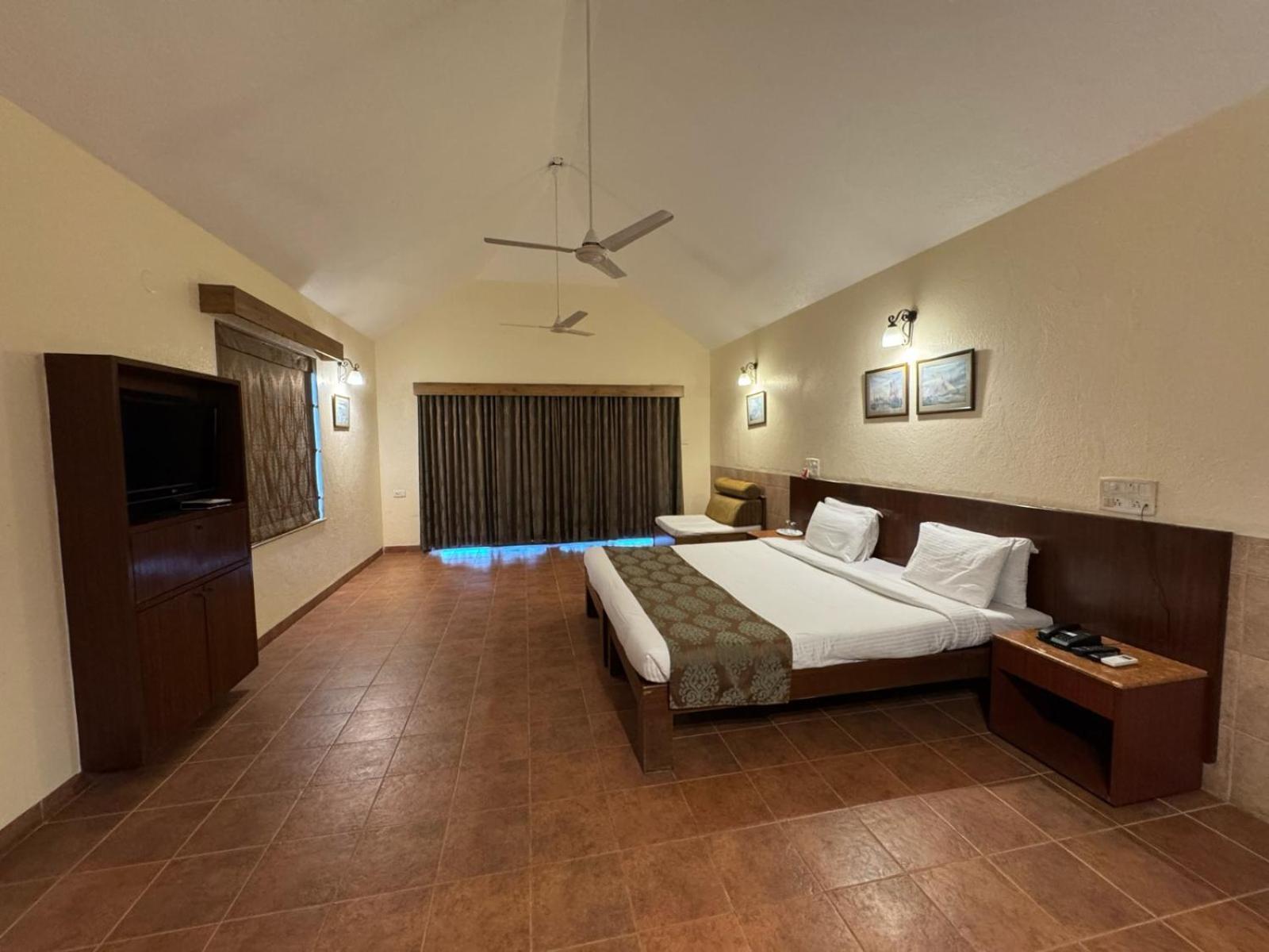 Upper Deck Resort - Stay And Relax At The Highest Peak Lonavala Dış mekan fotoğraf