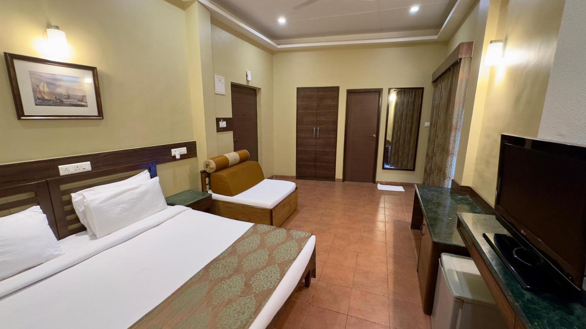 Upper Deck Resort - Stay And Relax At The Highest Peak Lonavala Dış mekan fotoğraf