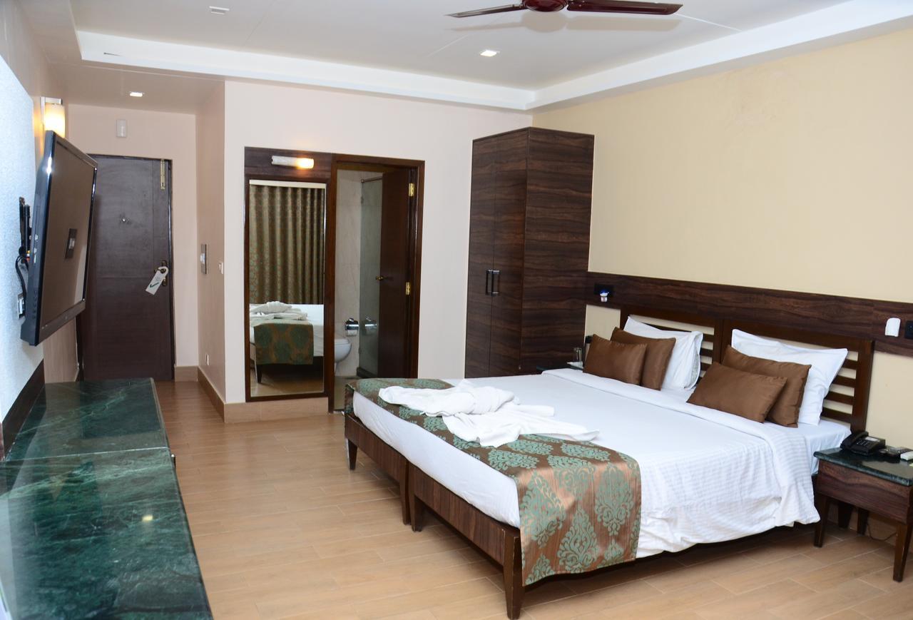Upper Deck Resort - Stay And Relax At The Highest Peak Lonavala Dış mekan fotoğraf